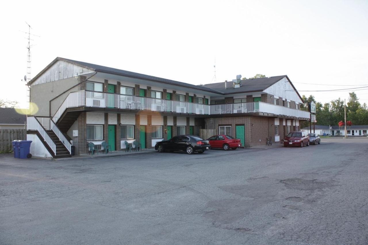 מפלי הניאגרה Tropicana Inn מראה חיצוני תמונה