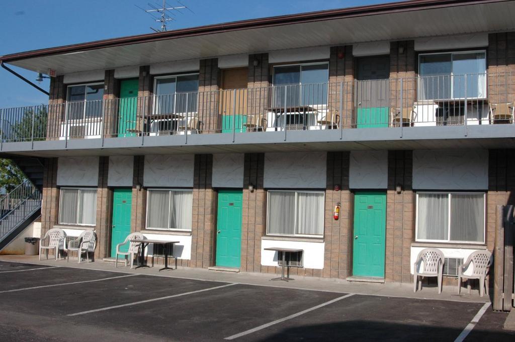 מפלי הניאגרה Tropicana Inn מראה חיצוני תמונה